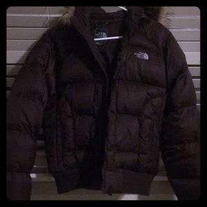 North face women puffer jacket